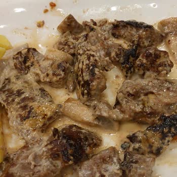 Tavuk Dünyası Yanmış Etleri Tekrar Servis Ettiler