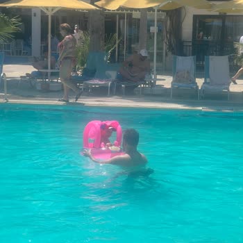 Bitez Garden Life Hotel Bayram Haftasında Hayal Kırıklığı: Bitez Garden Life Bodrum Otel