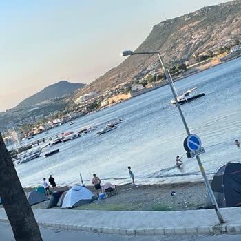 Olmayan Foça Belediyesi Zabıta Ekipleri