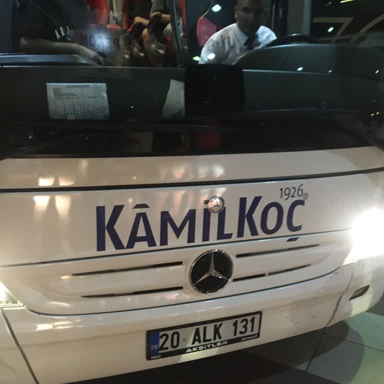Obilet Kamil Koç '20 Alk 131' Plakalı Araç Şoförü İndirmek İçin 100 TL İstedi