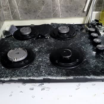 Kumtel Set Üstü Cam Ocak Patlaması