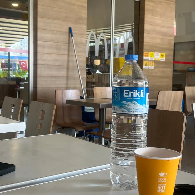 McDonald's Personel Tavrı Ve Sipariş Tutarsızlığı