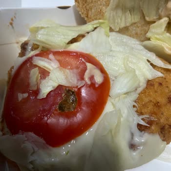 McDonald's Çürük Domatesli Hamburger Ve Özverisiz Hizmet