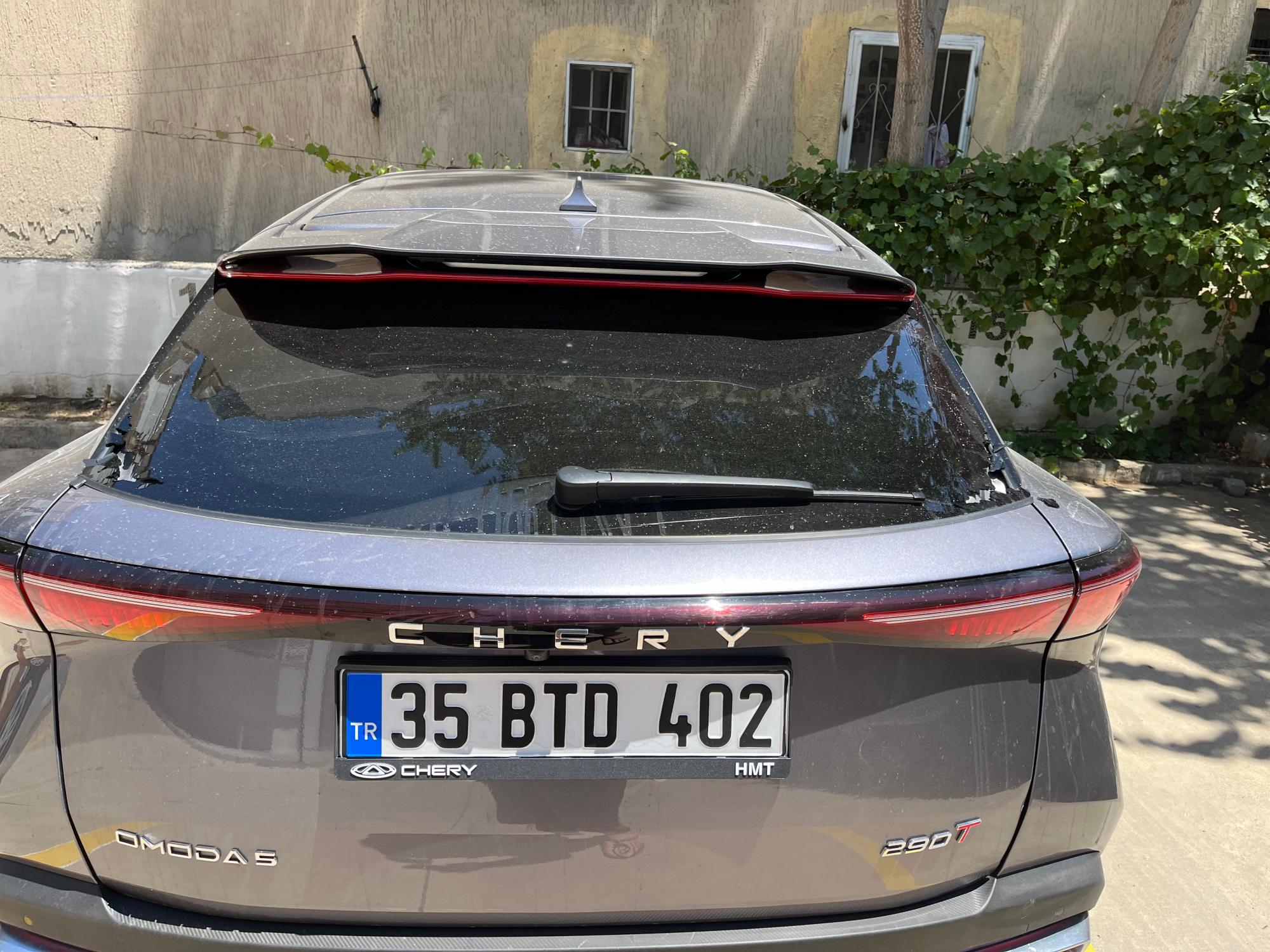 Chery Omada 5 Arka Cam Patladı - Şikayetvar