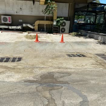 Çankaya Belediyesi Temizlik Yapmıyor Sokaklar Çok Kötü