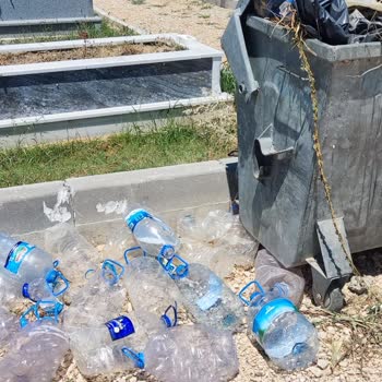 Osmangazi Belediyesi Kabristan Kirliliği Ve Çöpler