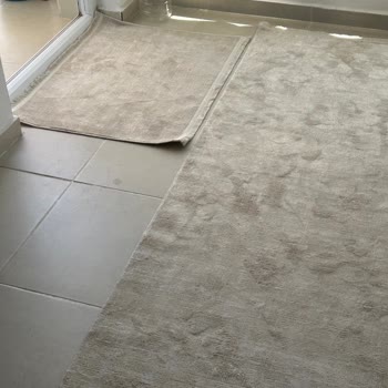 Gümüşsuyu Halı Antalya Konyaaltı Gümüşsuyu Mağazasından Aldığımız Halılar Beklentilerimizi Karşılamadı