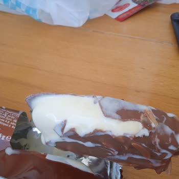 A101den Dondurma Almıştım Ama Lekeli Çıktı