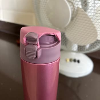 Tantitoni Termos Kapağı Hemen Kırıldı