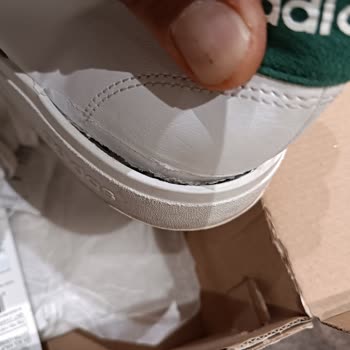 Boyner, Adidas, Ayakkabıda Açılma Var Kullanıcı Hatası Diyor
