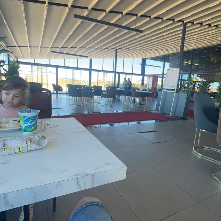 Bursa Kebap Evi Restoranda Lavabo Yok, Ve Dönerinde Gramaj Eksik.