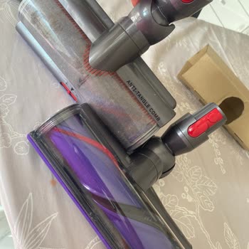 Dyson Yanlış Ürün Gönderip Doğru Olan Ürünü Parayla Satmaya Çalışıyor!