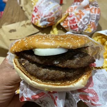 Burger King Siparişimle Ve Markayla Alakası Olmayan Yemek