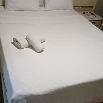 Historical Museum Resort Museum Resort Otelde Çalıştık Paramızı Vermediler Üstüne Tehdit Edildi