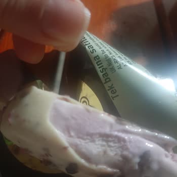 Magnum Dondurma Plastik Gerçeği