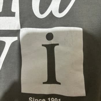 Mavi T-shirt Baskı Ve Renk Solması