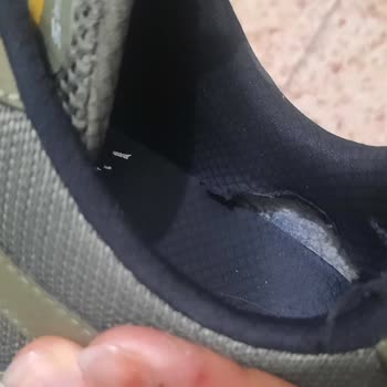 2 Senelik Garantiniz Nerede Skechers?