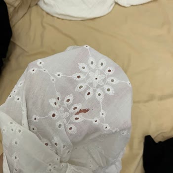 Bosch Çamaşır Makinem Kıyafetleri Parçalıyor