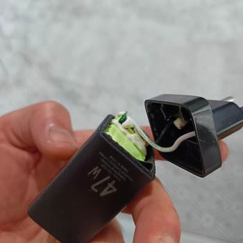 Mcdodo Şarj Cihazı İkiye Bölündü