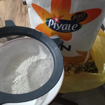 Piyale Un Ve İçinde Çıkanlar