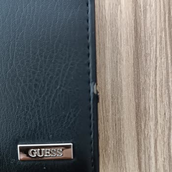 Guess Erkek Cüzdan Deri Değilmiş