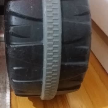 Pilsan Oyuncak Akü Hemen Bitiyor Tekerde Aşınma Var