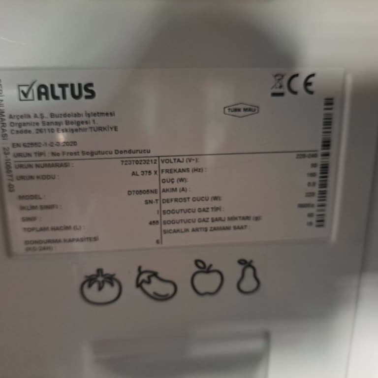 Arçelik Altus Buzdolabı Soğutmuyor, Servis De İlgilenmiyor.