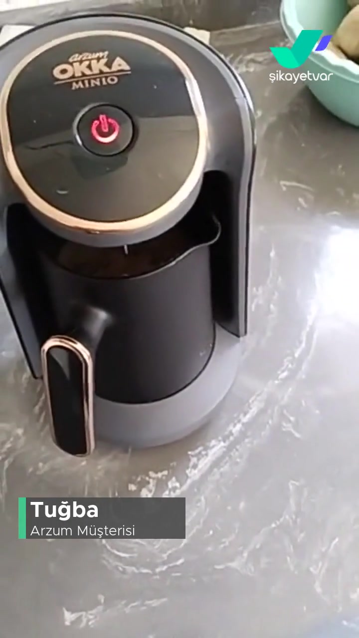 Arzum Okka Minio İle Pişmeyen Kahve! videonun kapak resmi