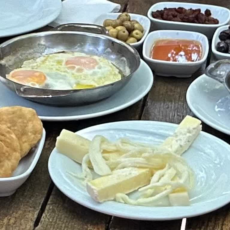 Havuzlu Bahçe Restaurant & Aquapark (Muğla) Muğla Marmaris Havuzlu Bahçe Şikayet