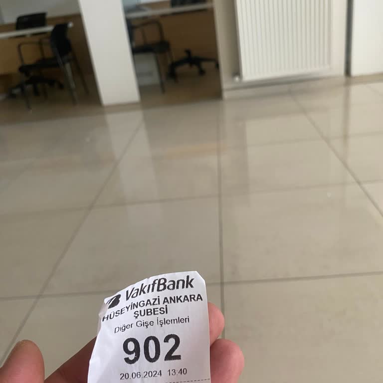 VakıfBank Hüseyingazi Şubesi Sıra Matiğe Uymuyor