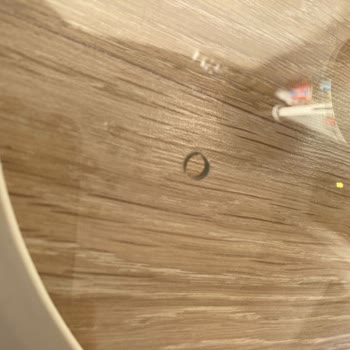 Emsan Onayladığı Ve Taahhüt Ettiği Defolu Kapakları Değiştirmedi.
