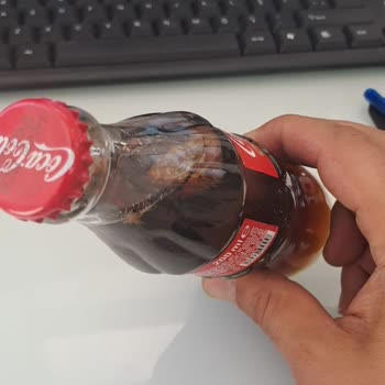 Coca-Cola İçinde Yabancı Madde Var