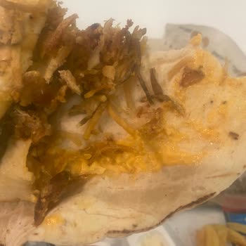 Usta Dönerci Patatesleri Ne Olduğu Belirsiz Siyah Renkte