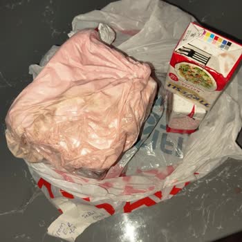 Migros Sanal Market Ürünleri Dökülmüş Geldi Ve Kimse İlgilenmedi