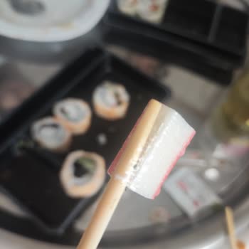 Dardanel Sushida'dan Aldığım Sushinin İçinden Streç Çıktı
