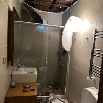 Ağva Sweet Home Otel Otelde Banyoda Tavan Düşmesi