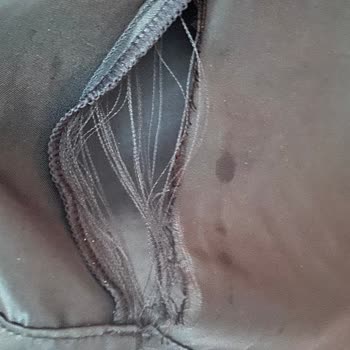 LC Waikiki Ürün Kumaş Hatası