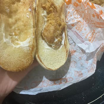 Popeyes Hamburger Alayım Dedim Ekmeği Yedim