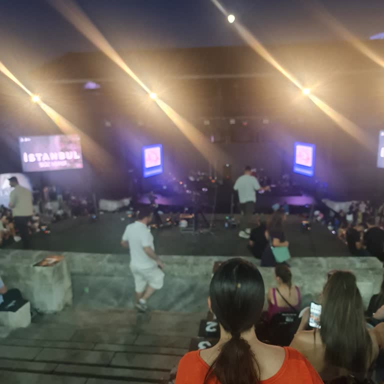 Atlantis Yapım Çekim Ekibi Yüzünden Bloke Edilmek