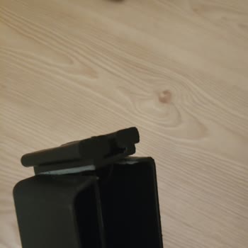 Kumtel Ayaklı Vantilatör Ün Ayaklığı Kırıldı.