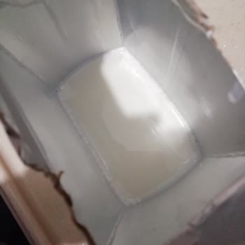 Yörükoğlu Marka Süt Bozuk Çıktı Midem Ağrıyor