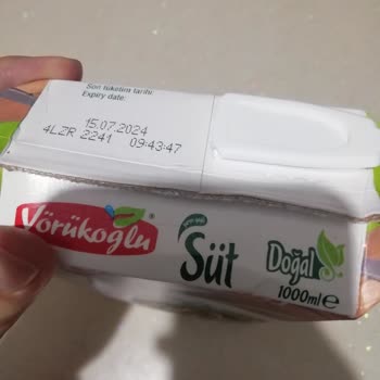 Yörükoğlu Marka Süt Bozuk Çıktı Midem Ağrıyor
