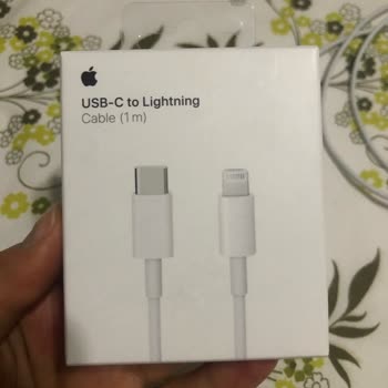 Diyarbakır Forum Media Markt Müşteri İle Dikkatsizce Konuşuluyor