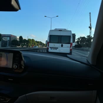 Altur Turizm Sol Şerit Ağası Servisçiler