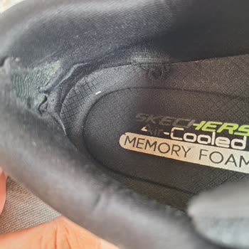 Skechers Hatalı Ürün. İlgisizlik