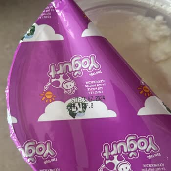 Bozuk Yoğurtlar Migros Yoğurt