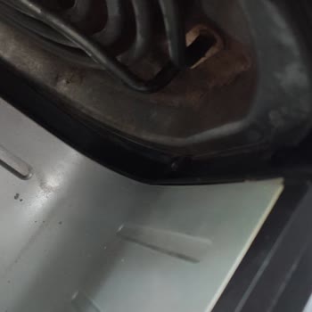 Onvo Marka Airfryer Rezistans Kısmı Paslandı