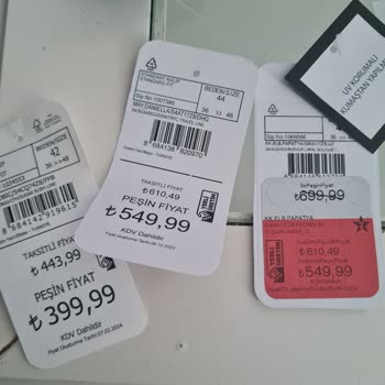 LC Waikiki Mall Of Mağazası Fazla Para Alıyor