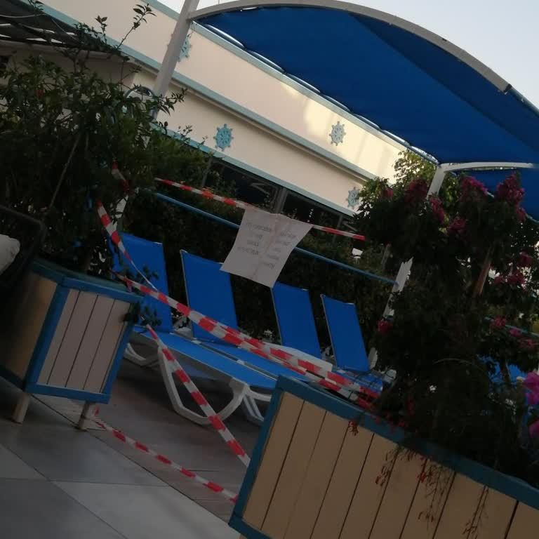 Club Marine Family Beach Kalitesiz, Yönetimi Bilmeyen Yönetici İle Ziyan Olan Bir Otel...