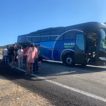 Kamil Koç Arızalı Araçla Yola Devam Etti